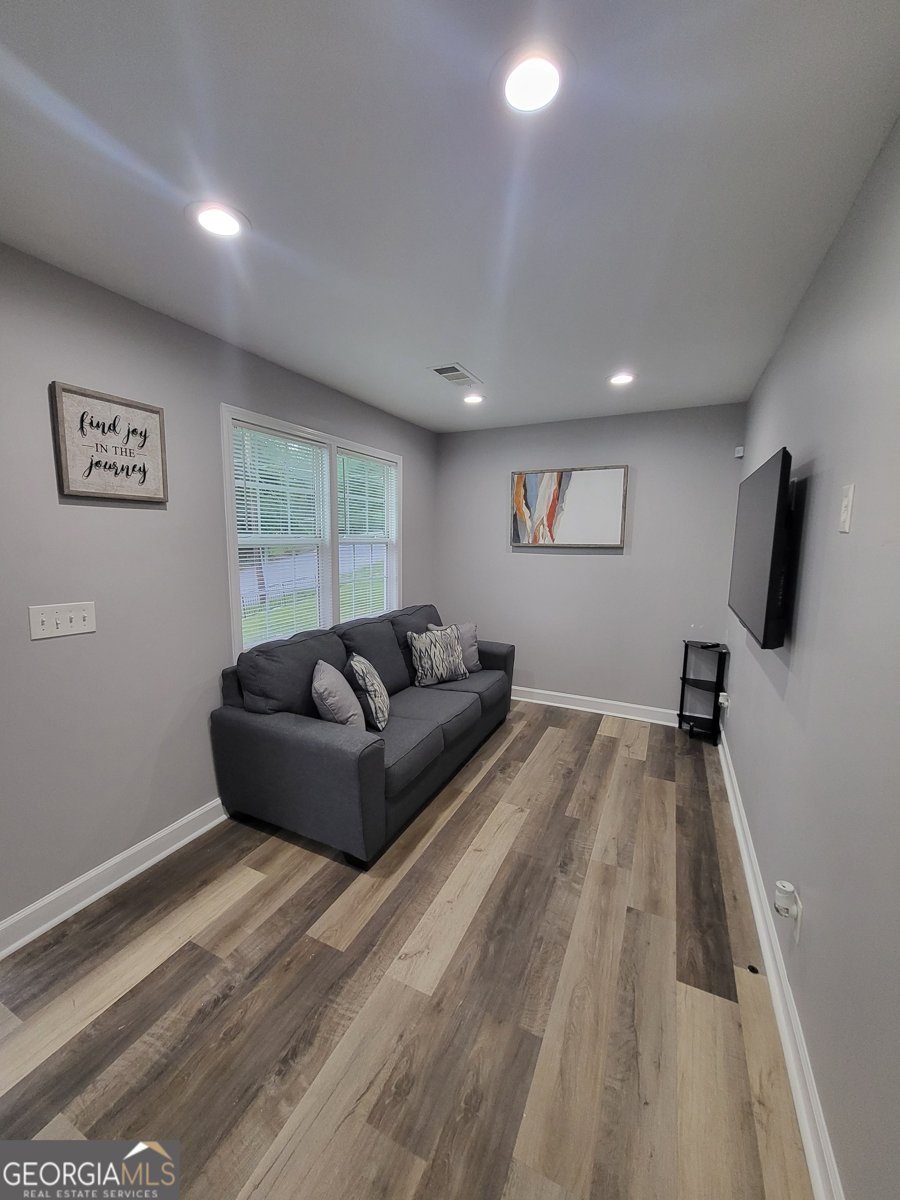 2140 Tiger Flowers Drive Atlanta - 12