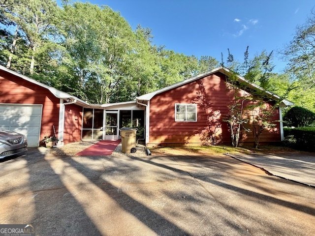 100 Kim Trail Stockbridge - 2