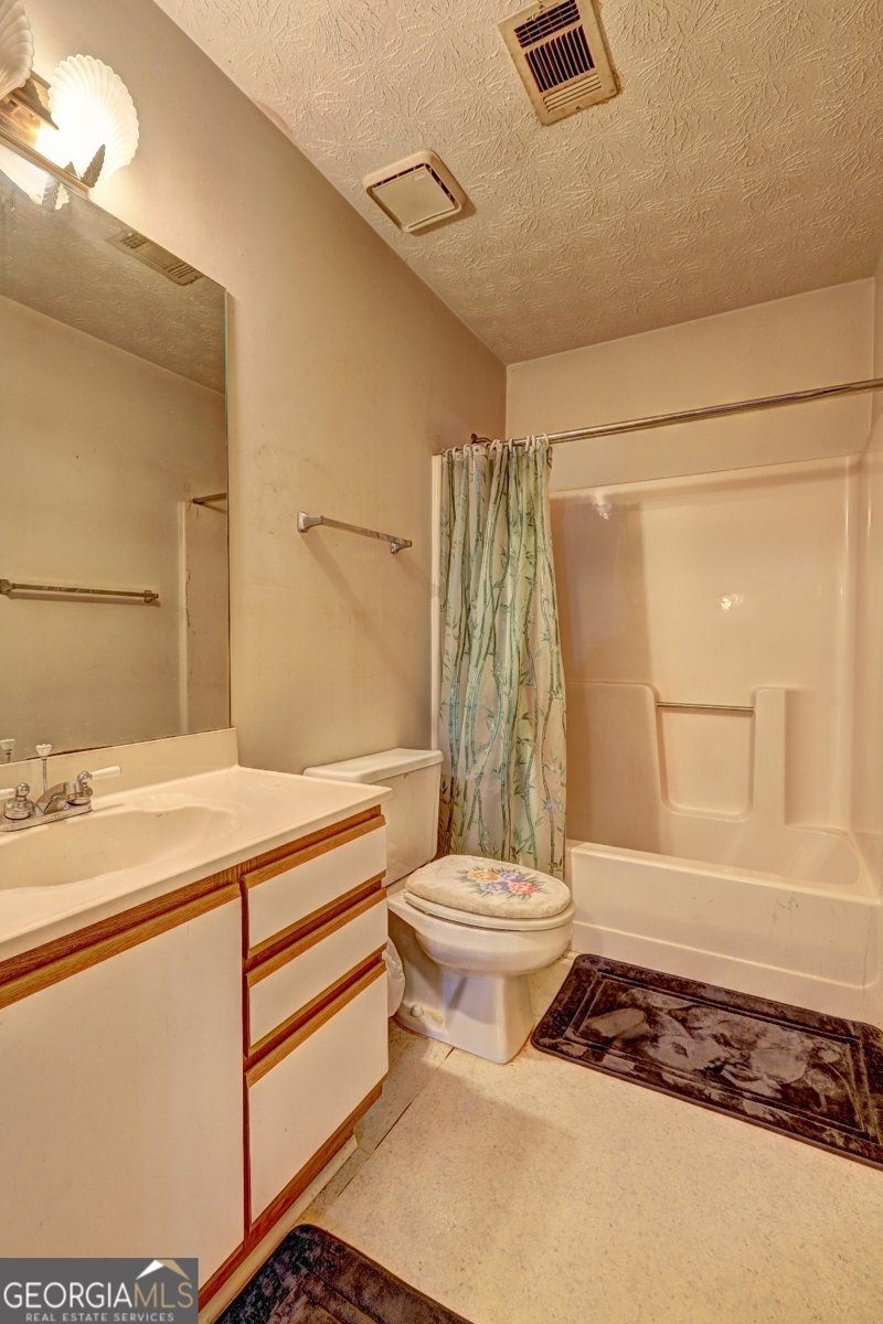 100 Kim Trail Stockbridge - 24