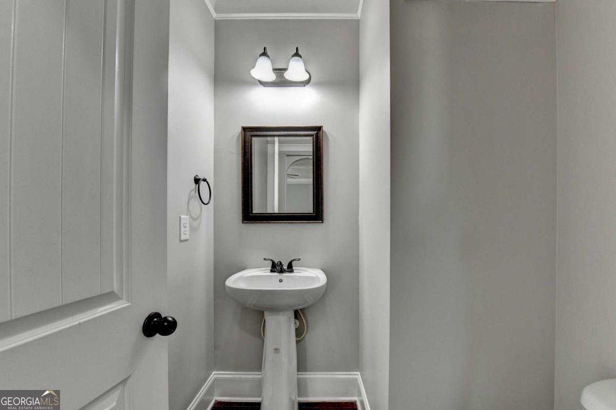 1466 Clarecastle Lane Buford - 33