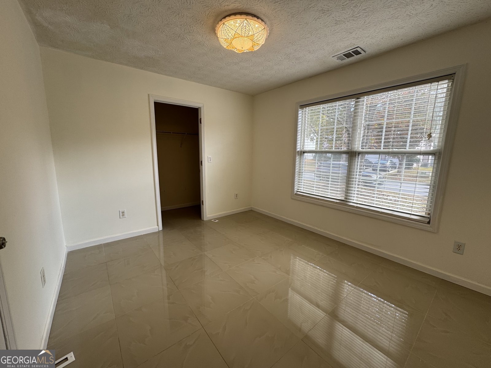 3261 Oaktree Park Drive Lawrenceville - 43