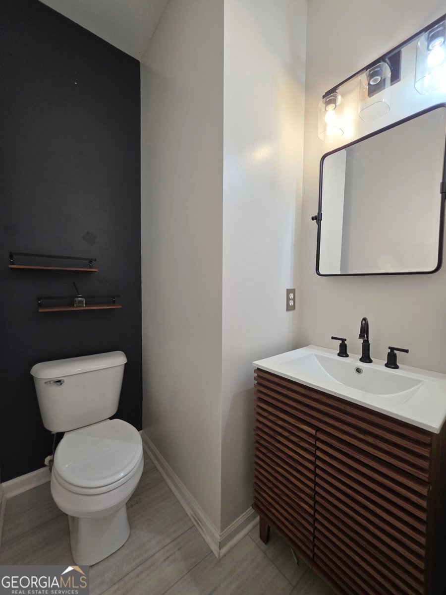 206 Cumberland Drive Byron - 2