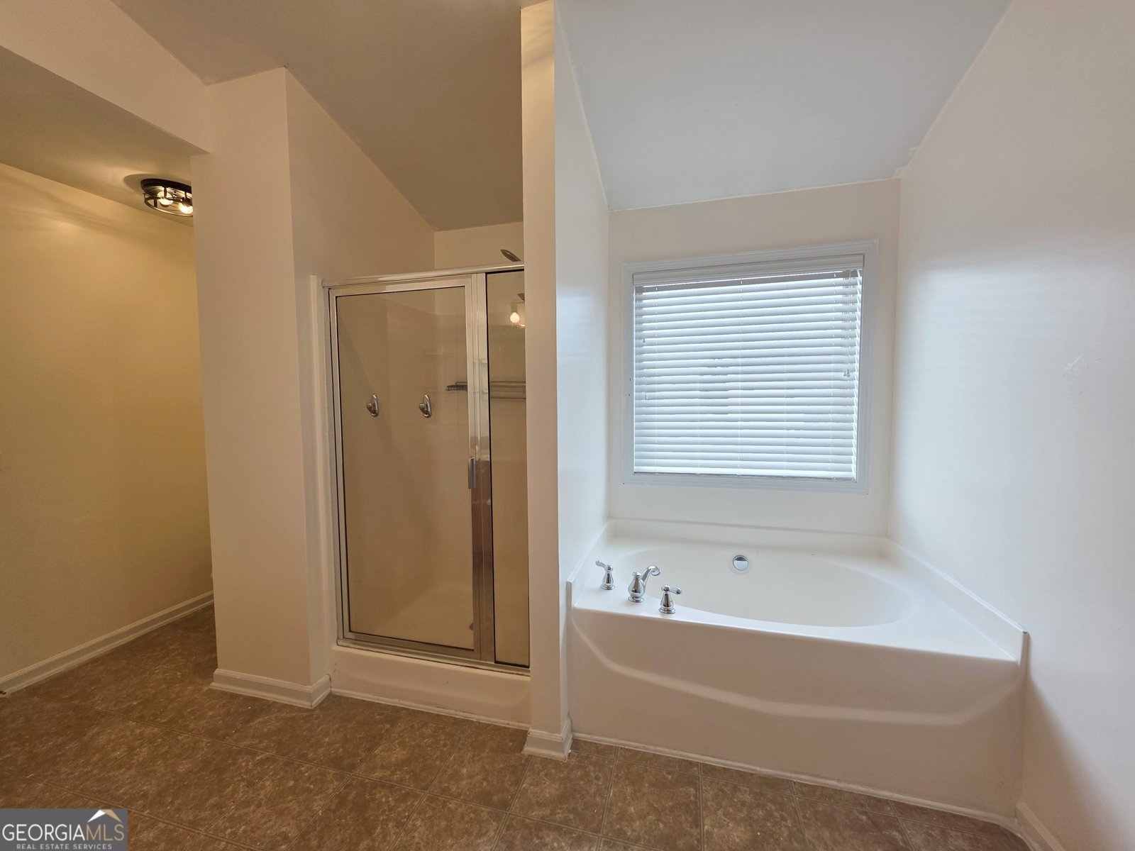 206 Cumberland Drive Byron - 25