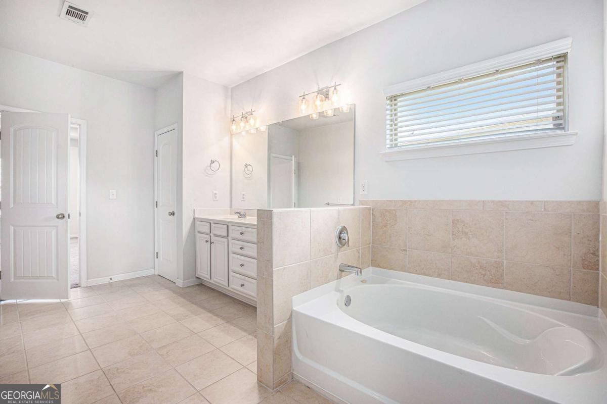 5425 Mirror Lake Drive Cumming - 22