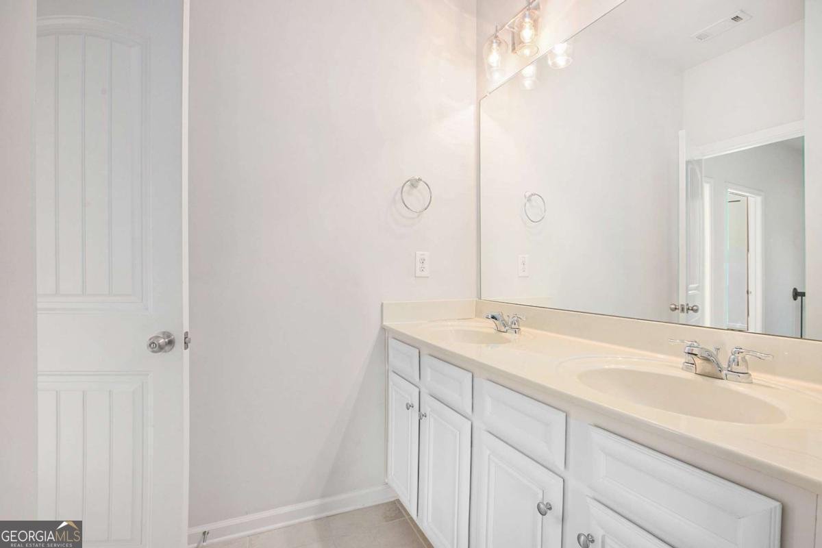 5425 Mirror Lake Drive Cumming - 28