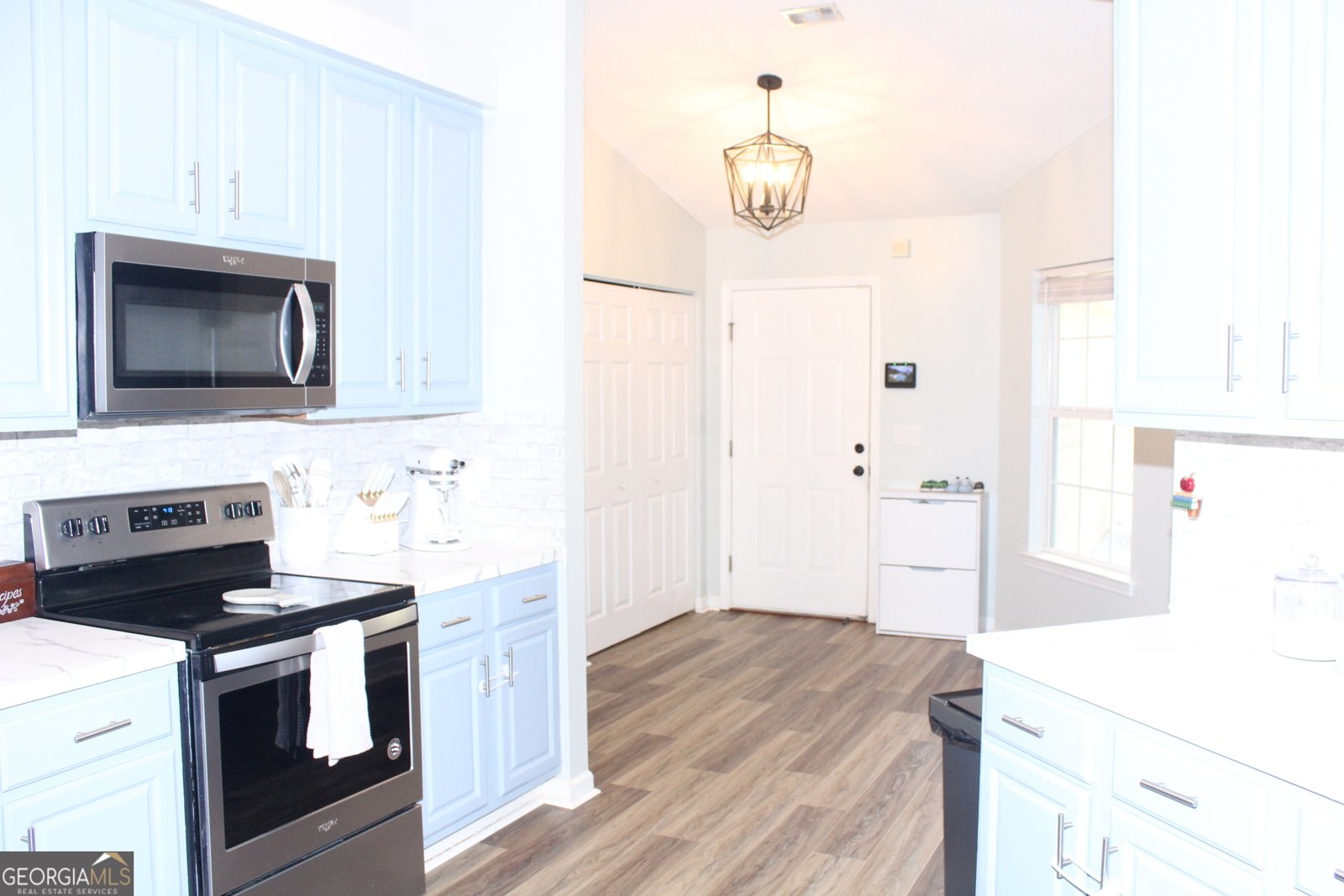 824 Hilton Avenue Kingsland - 11