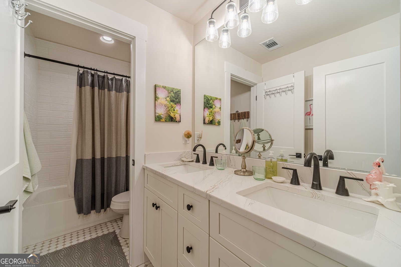 1329 Spratlin Mill Drive Hull - 32