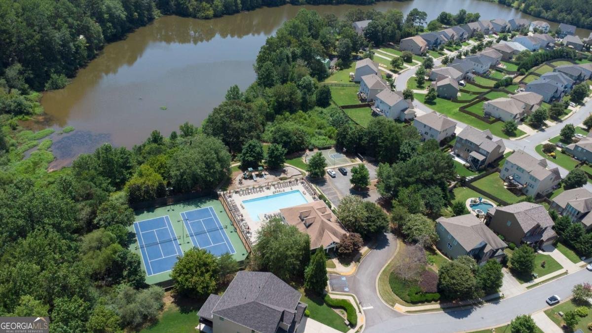 4420 Sunbonnet Road Cumming - 37