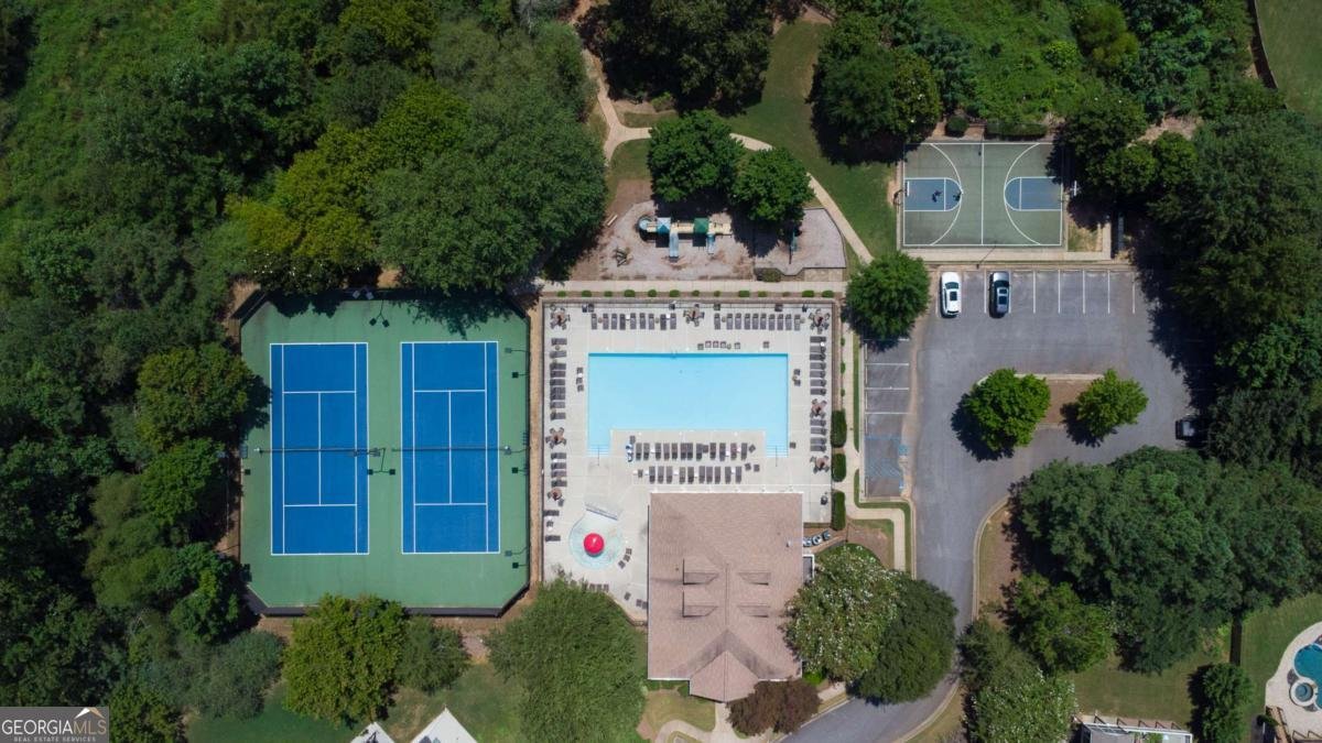 4420 Sunbonnet Road Cumming - 38