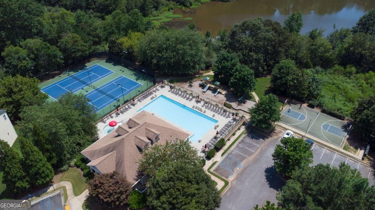 4420 Sunbonnet Road Cumming - 40