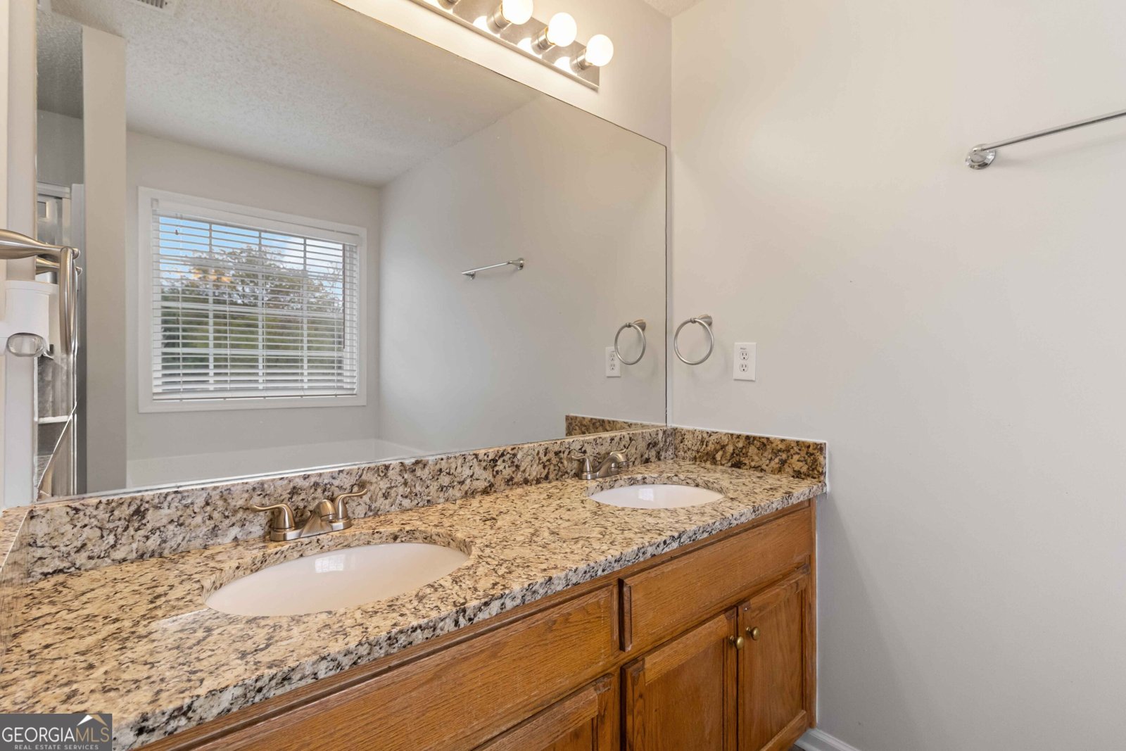 1151 Paiute Court Dacula - 32