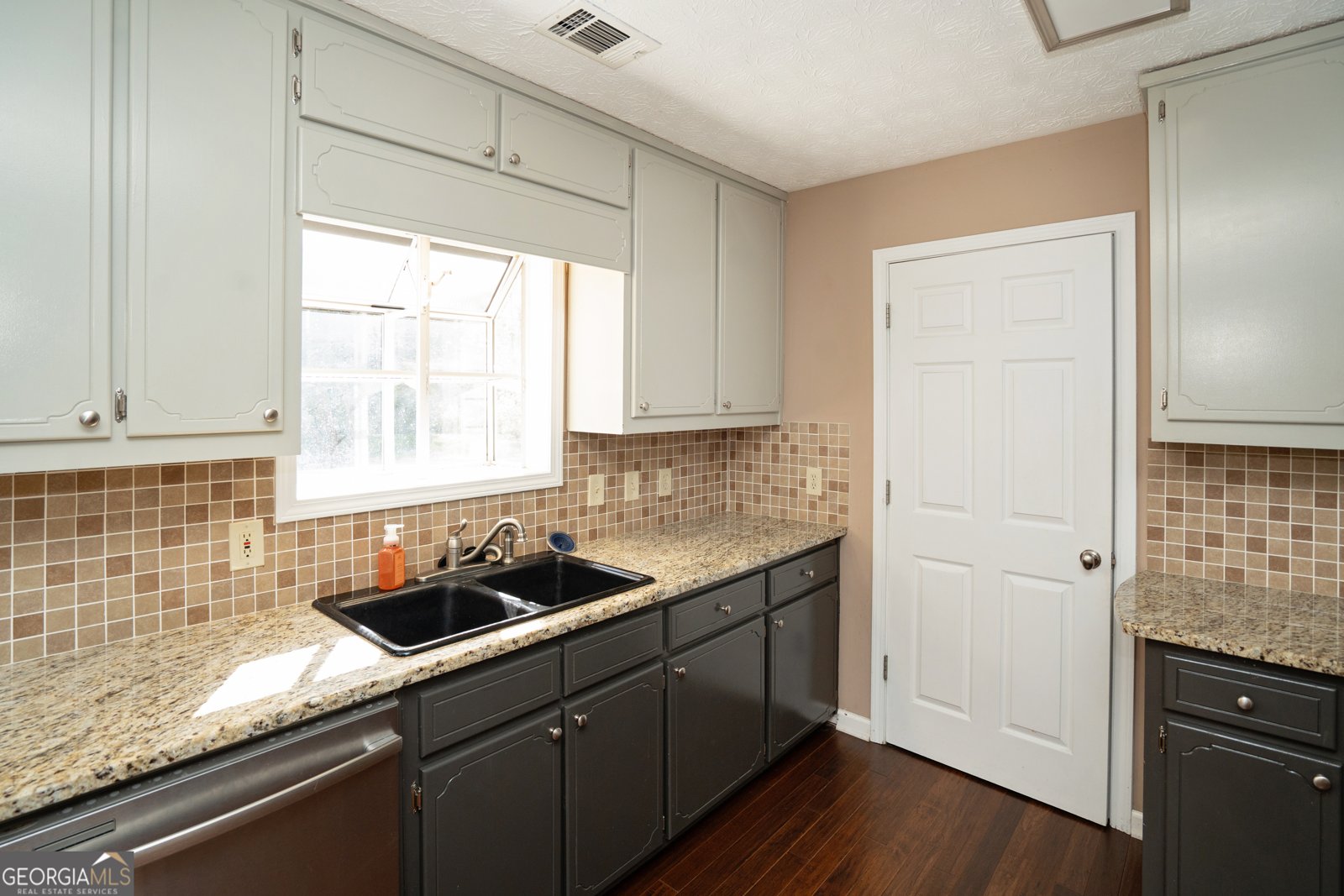 130 Nicki Court Hampton - 12