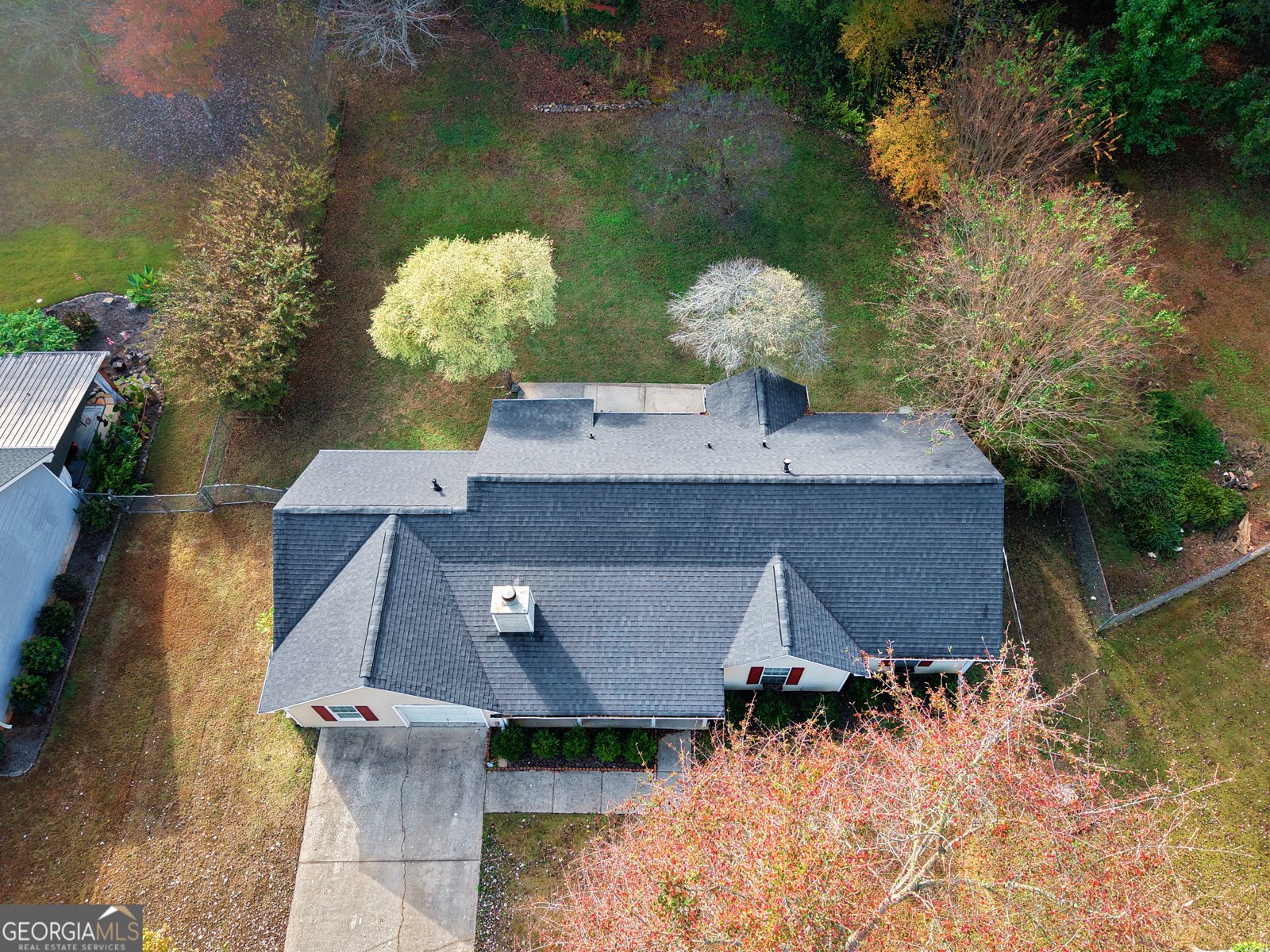 130 Nicki Court Hampton - 33