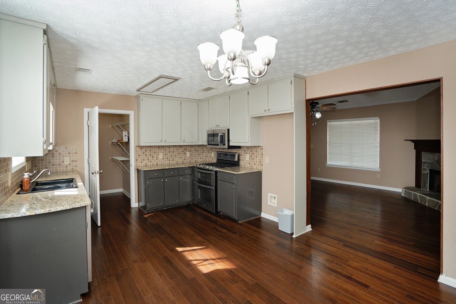 130 Nicki Court Hampton - 9