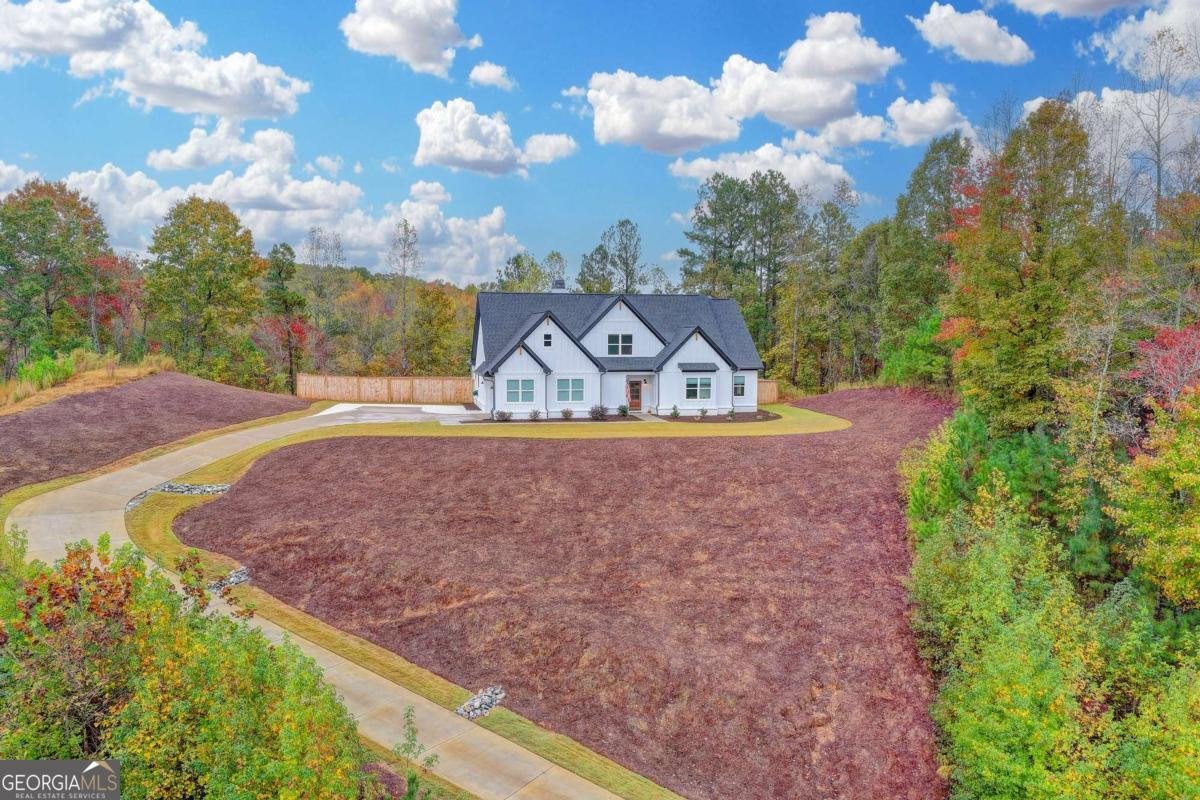 612 Walker Court Canton - 2