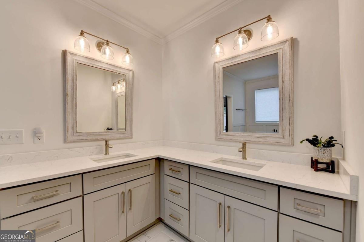 612 Walker Court Canton - 29