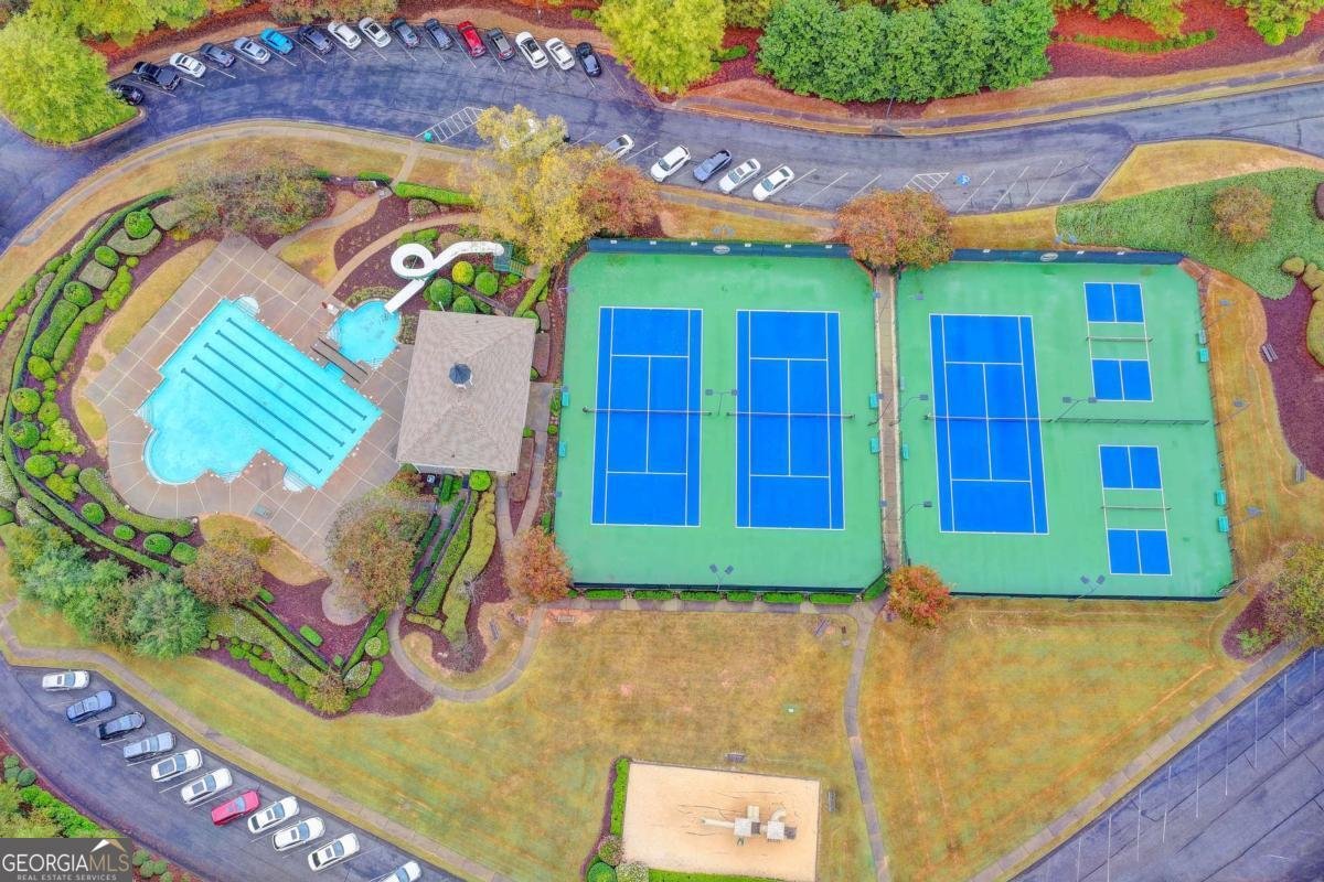 612 Walker Court Canton - 53