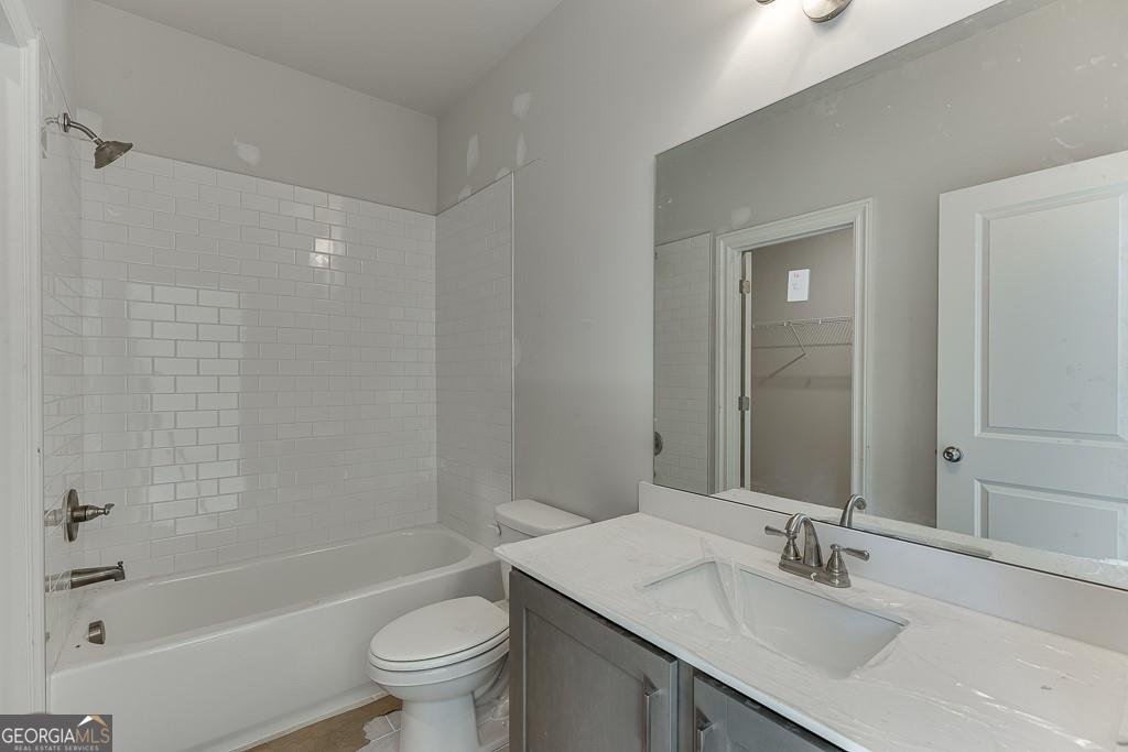 452 Thunder Road Buford - 29