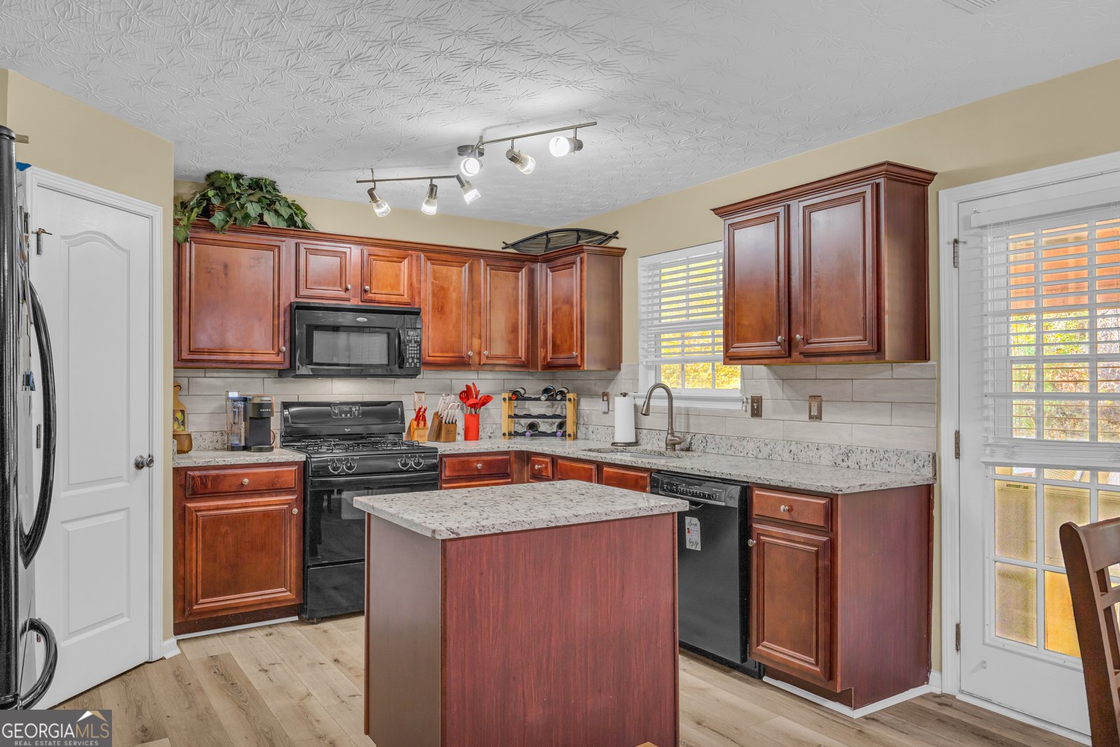 4336 Beaver Pond Court Loganville - 4