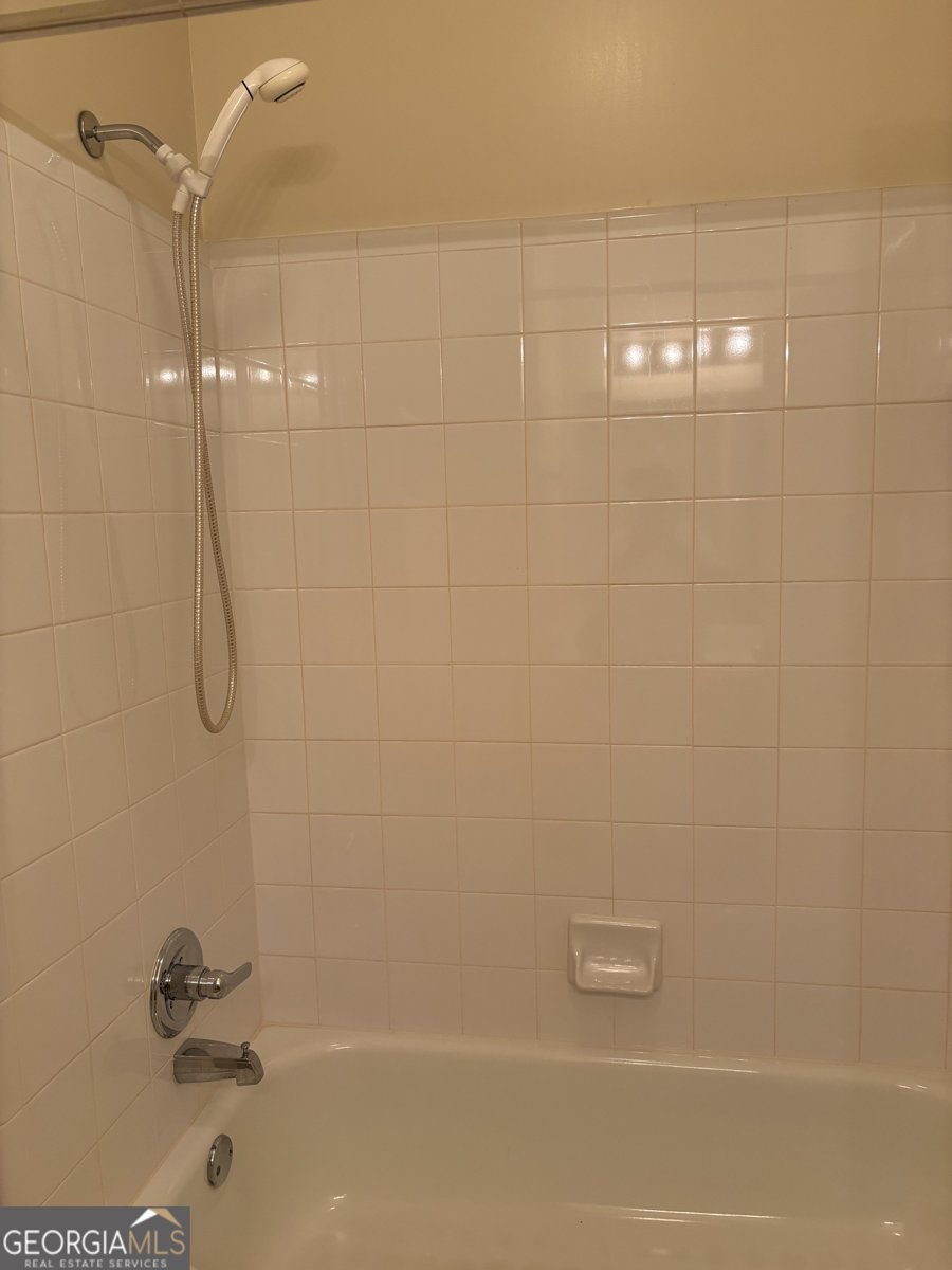 375 Highland Avenue Atlanta - 10