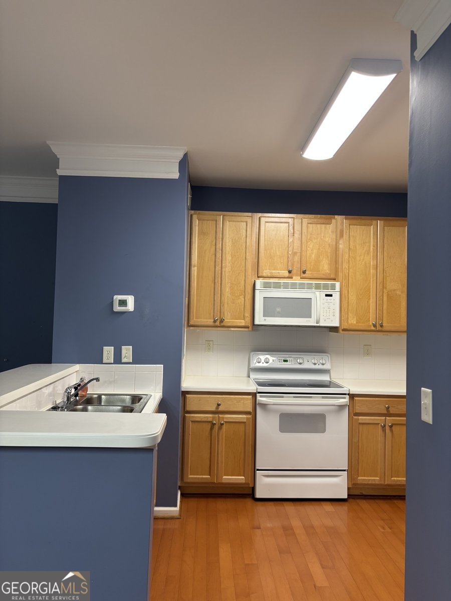 375 Highland Avenue Atlanta - 4