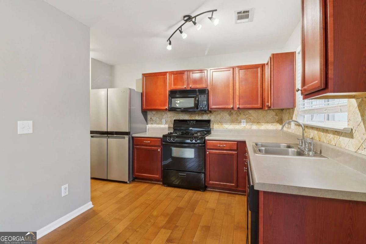 208 Etowah Way Woodstock - 9