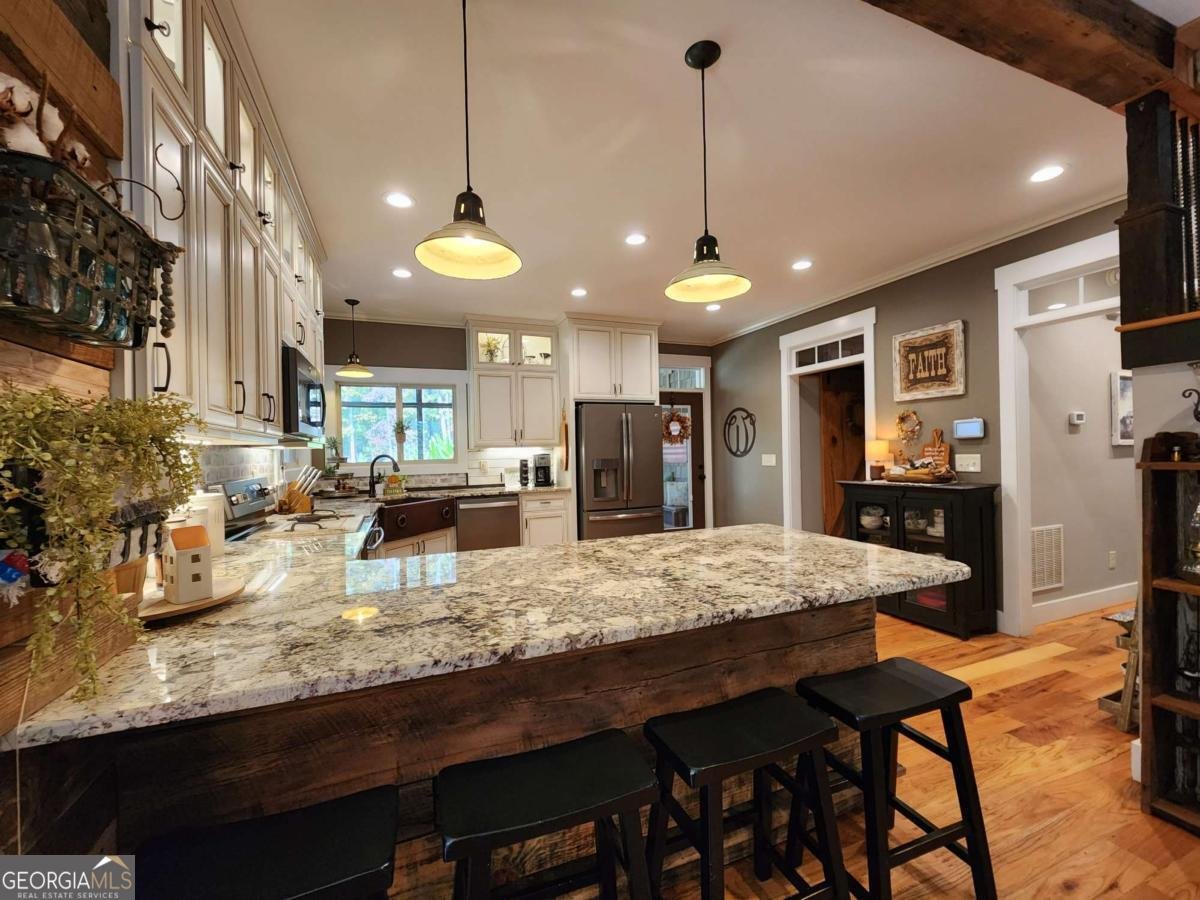 7350 Banks Mill Road Douglasville - 7