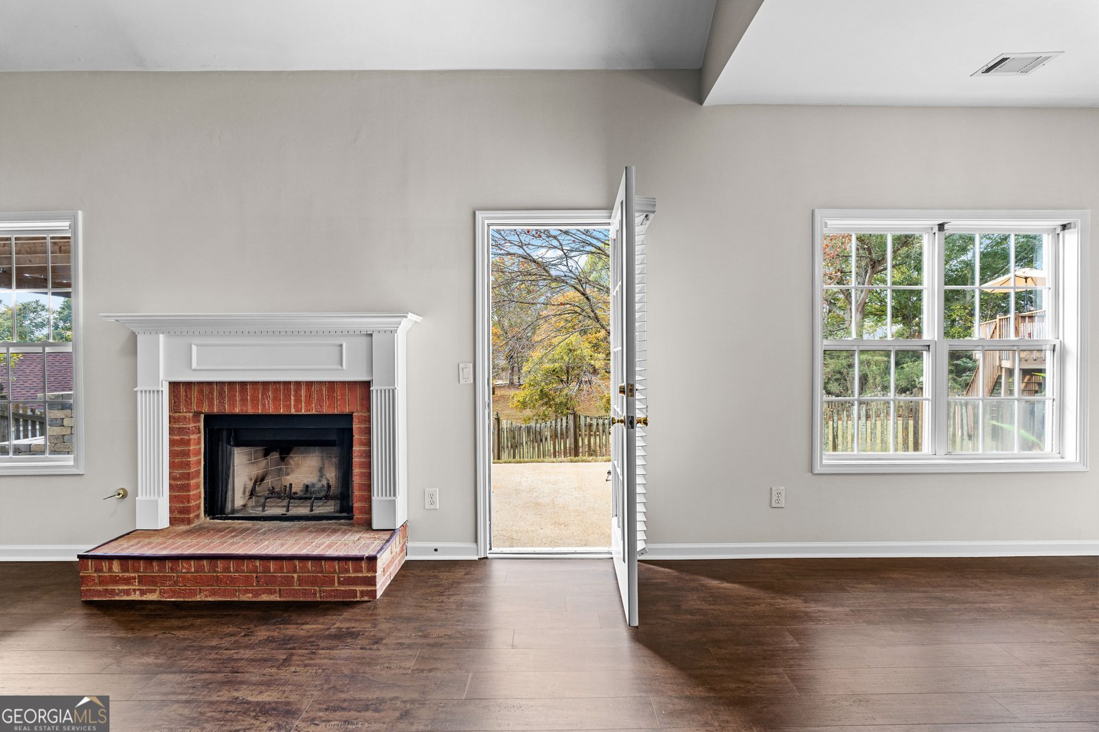 54 The Crescent Newnan - 20