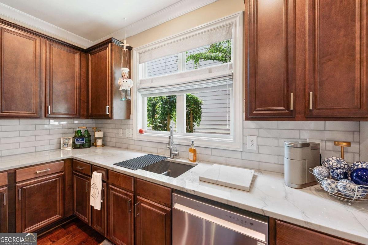 7845 Crownpoint Drive Alpharetta - 15