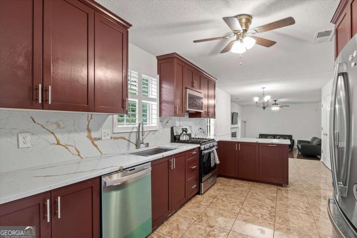 285 Cascade Rise Court Atlanta - 15