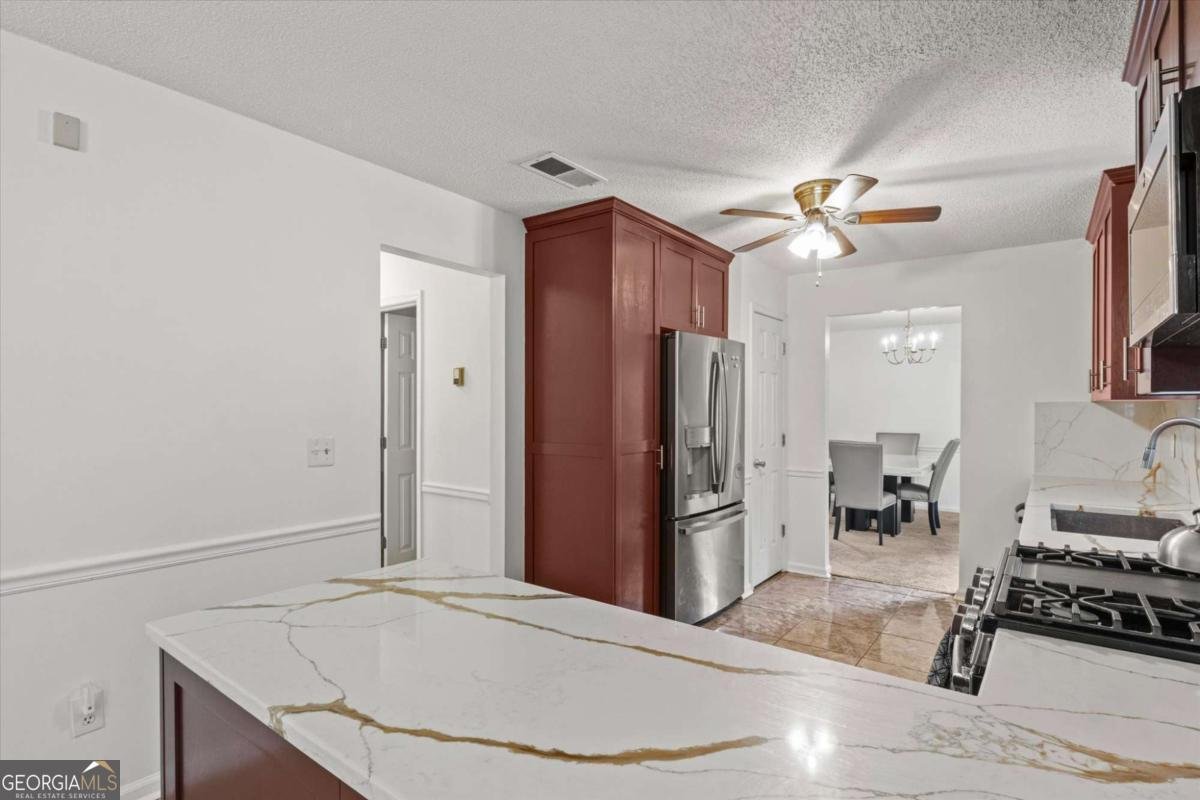 285 Cascade Rise Court Atlanta - 17