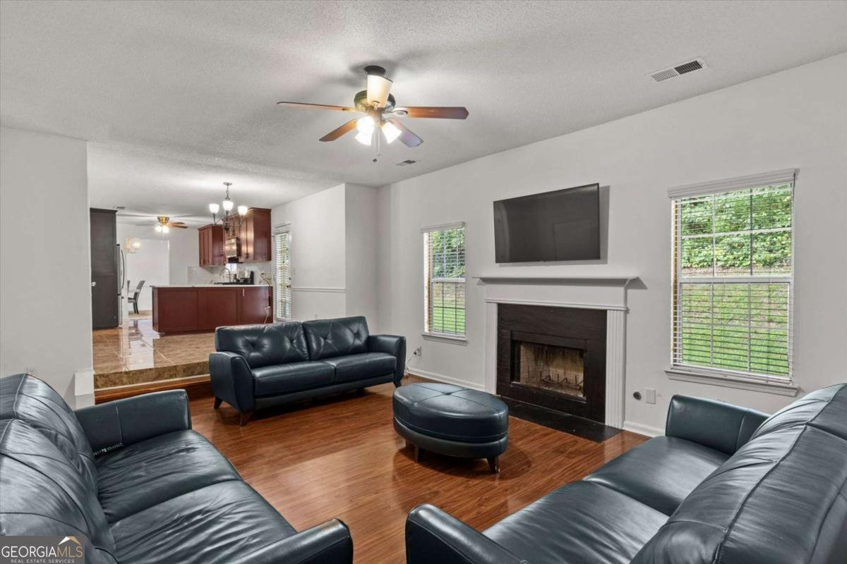 285 Cascade Rise Court Atlanta - 20