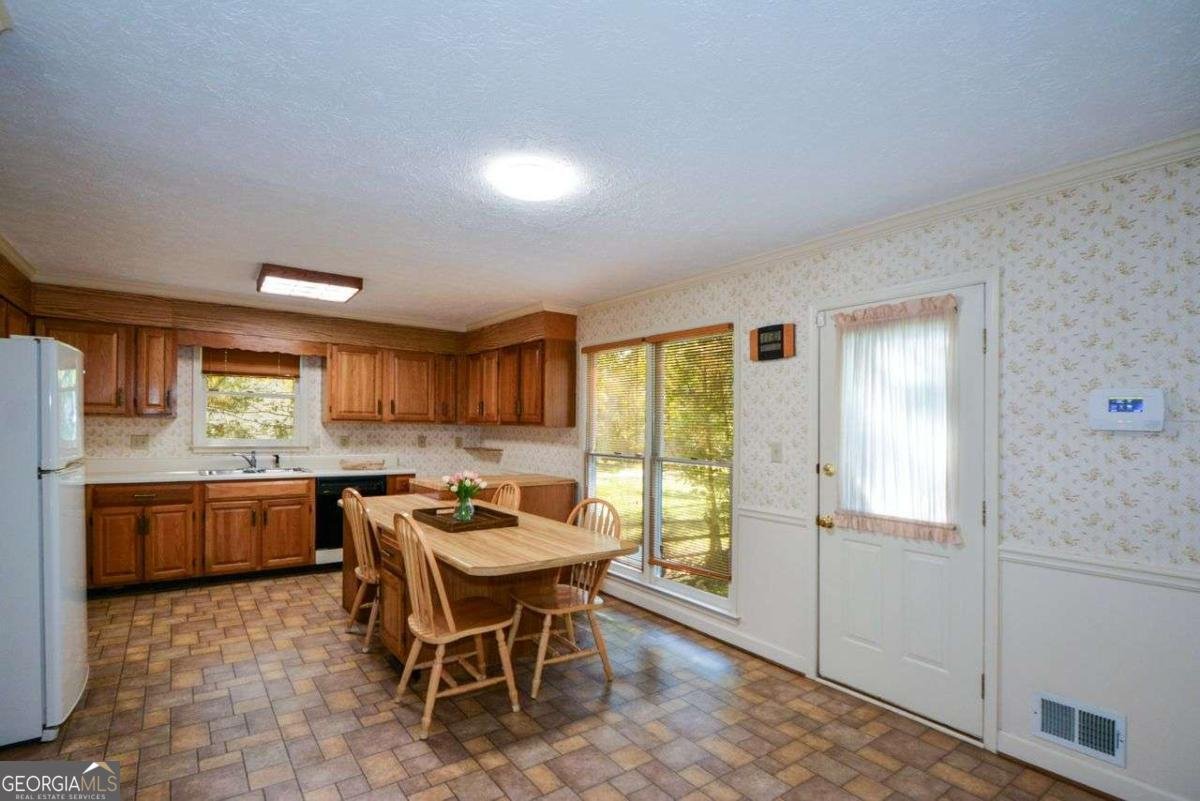 5610 Surrey Court Alpharetta - 14