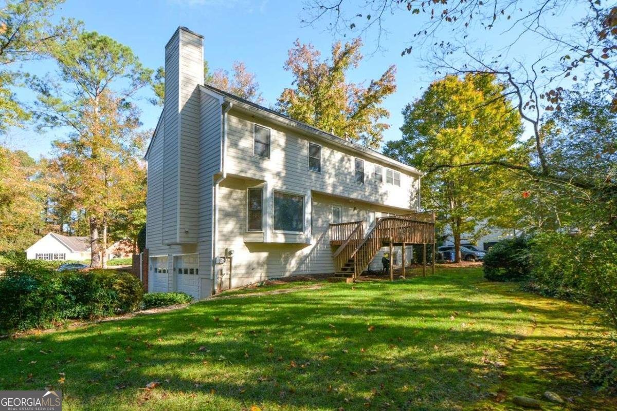 5610 Surrey Court Alpharetta - 2