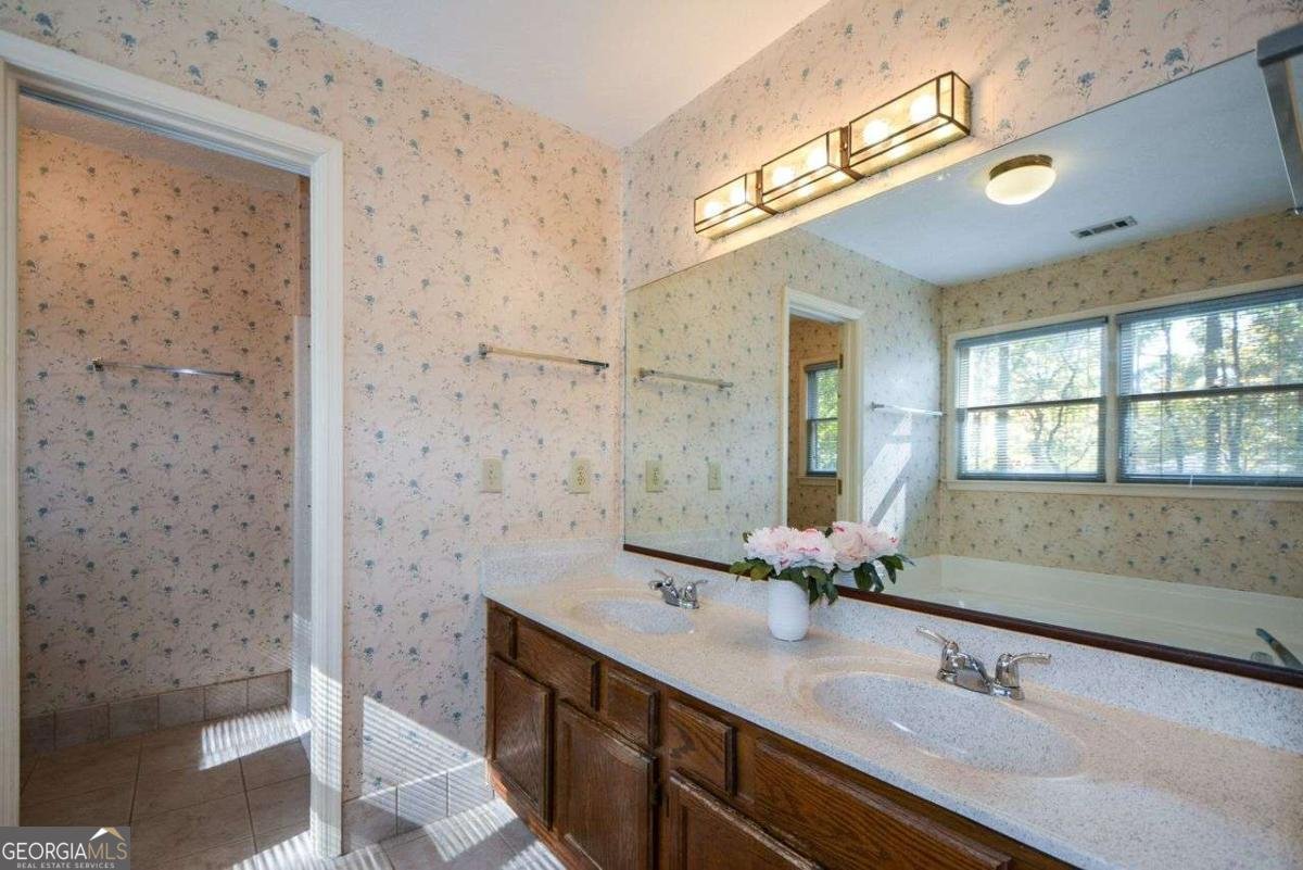 5610 Surrey Court Alpharetta - 25