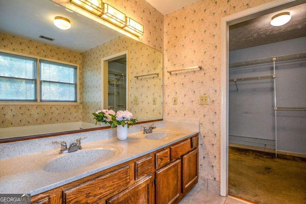 5610 Surrey Court Alpharetta - 26