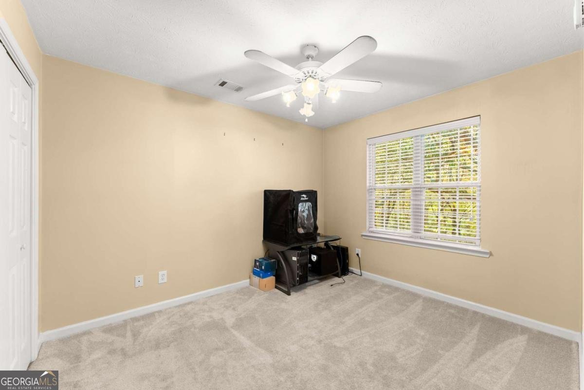 8360 Knight Road Gainesville - 28