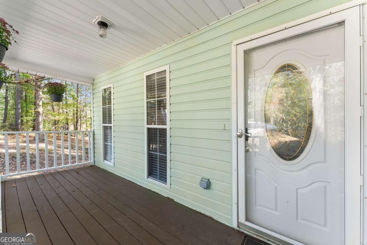 8360 Knight Road Gainesville - 33