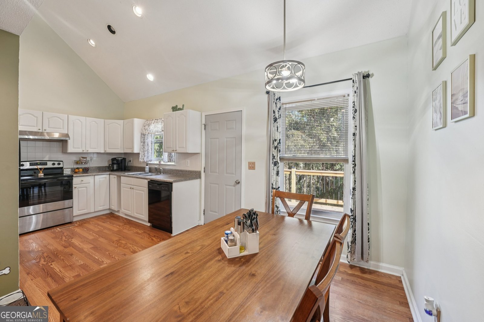 777 College Street Carrollton - 11