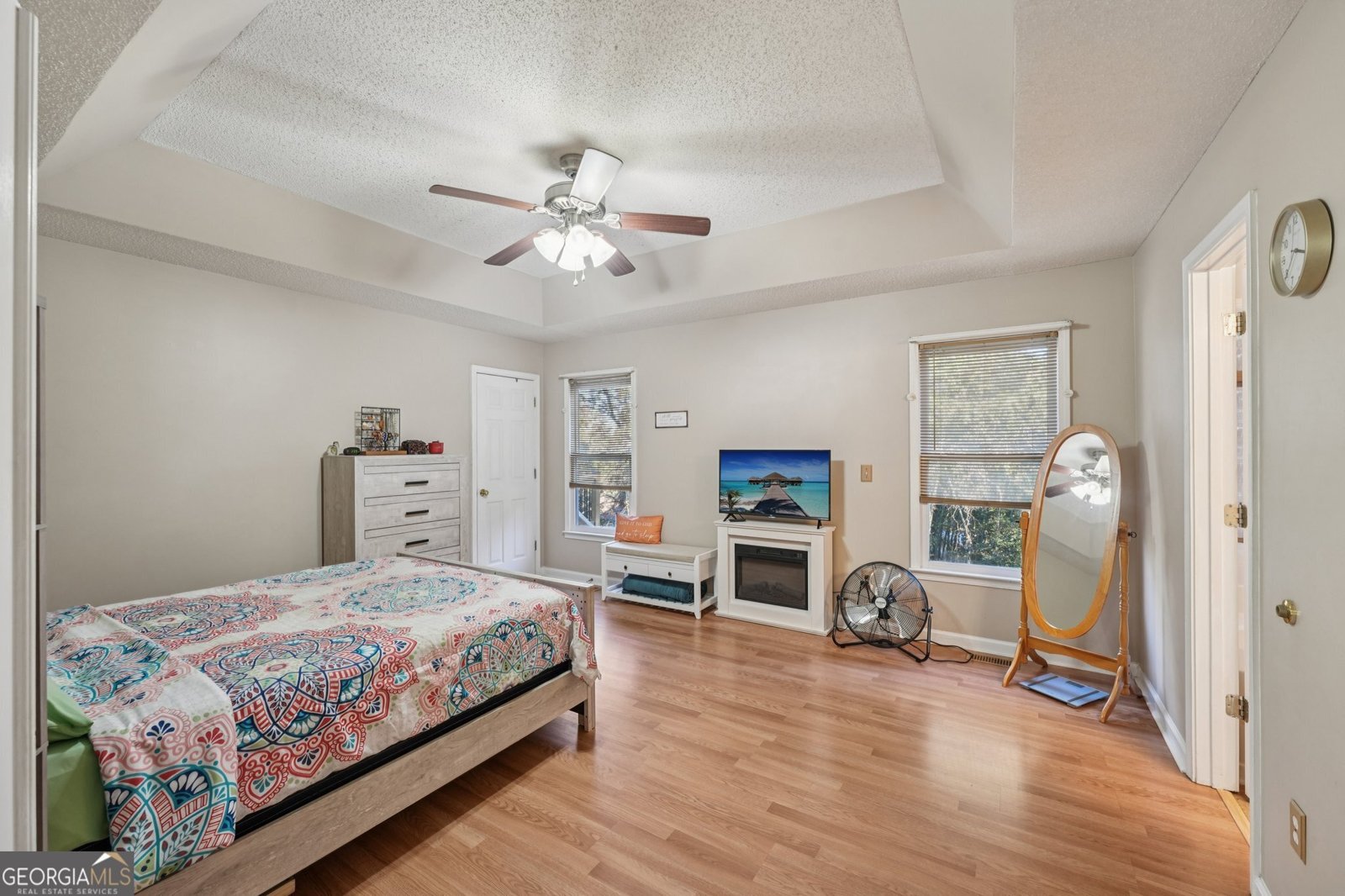 777 College Street Carrollton - 27