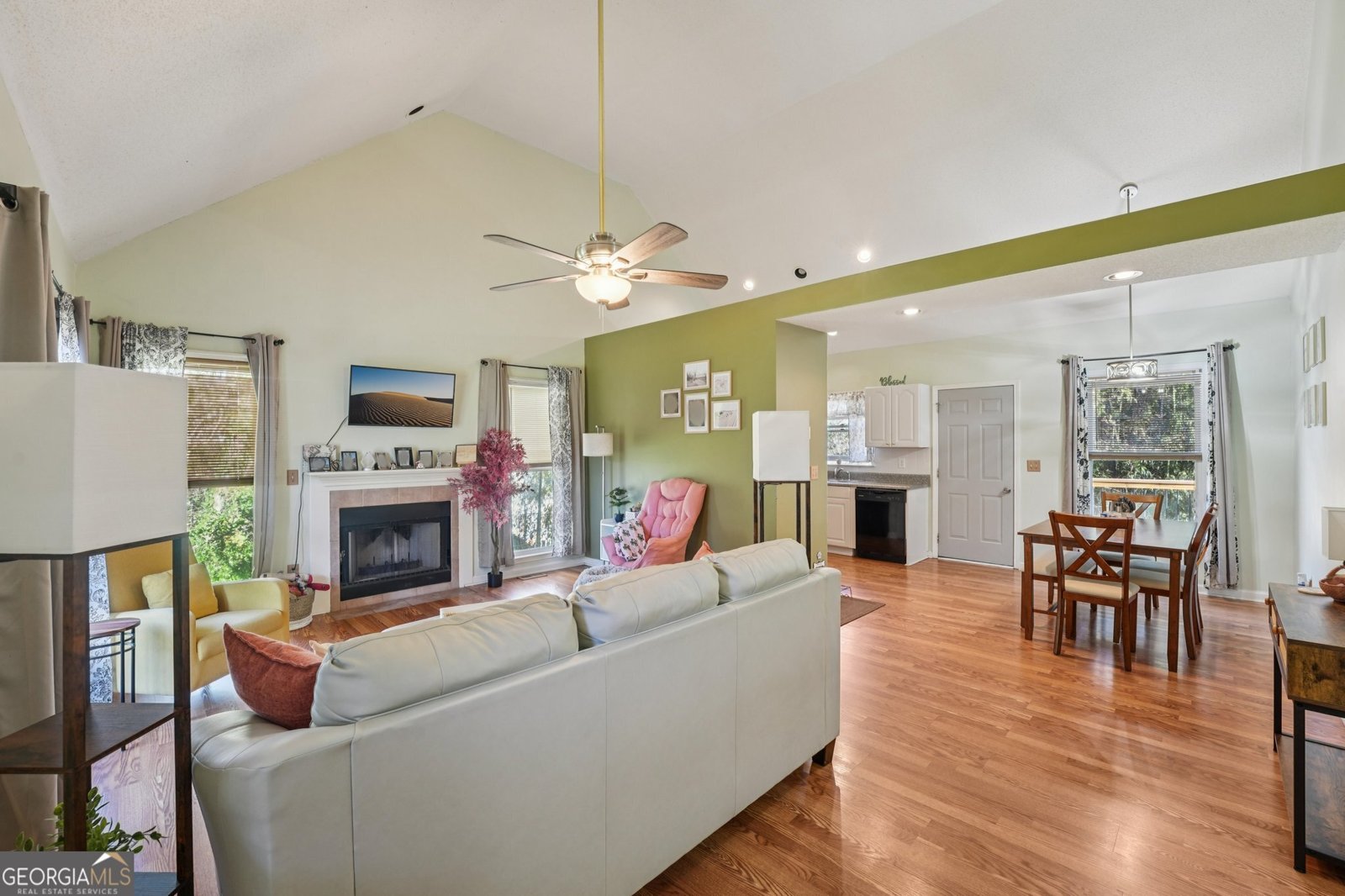 777 College Street Carrollton - 3