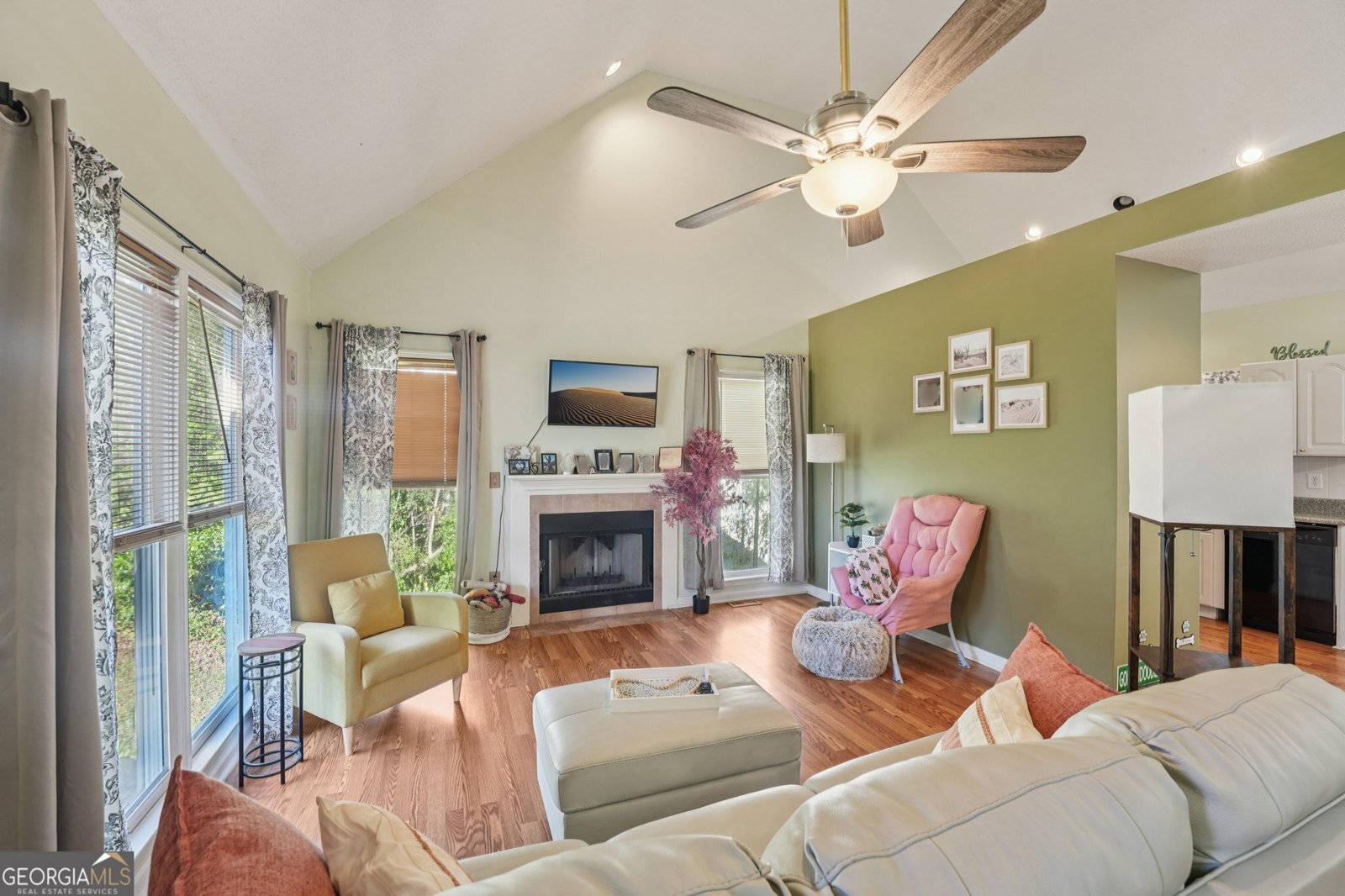 777 College Street Carrollton - 4