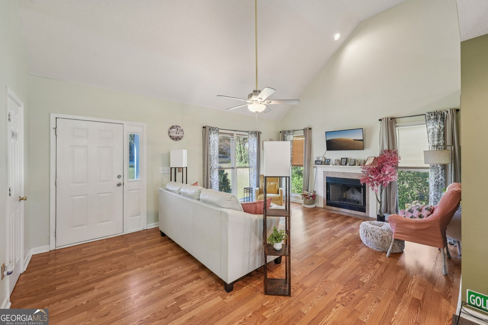 777 College Street Carrollton - 6