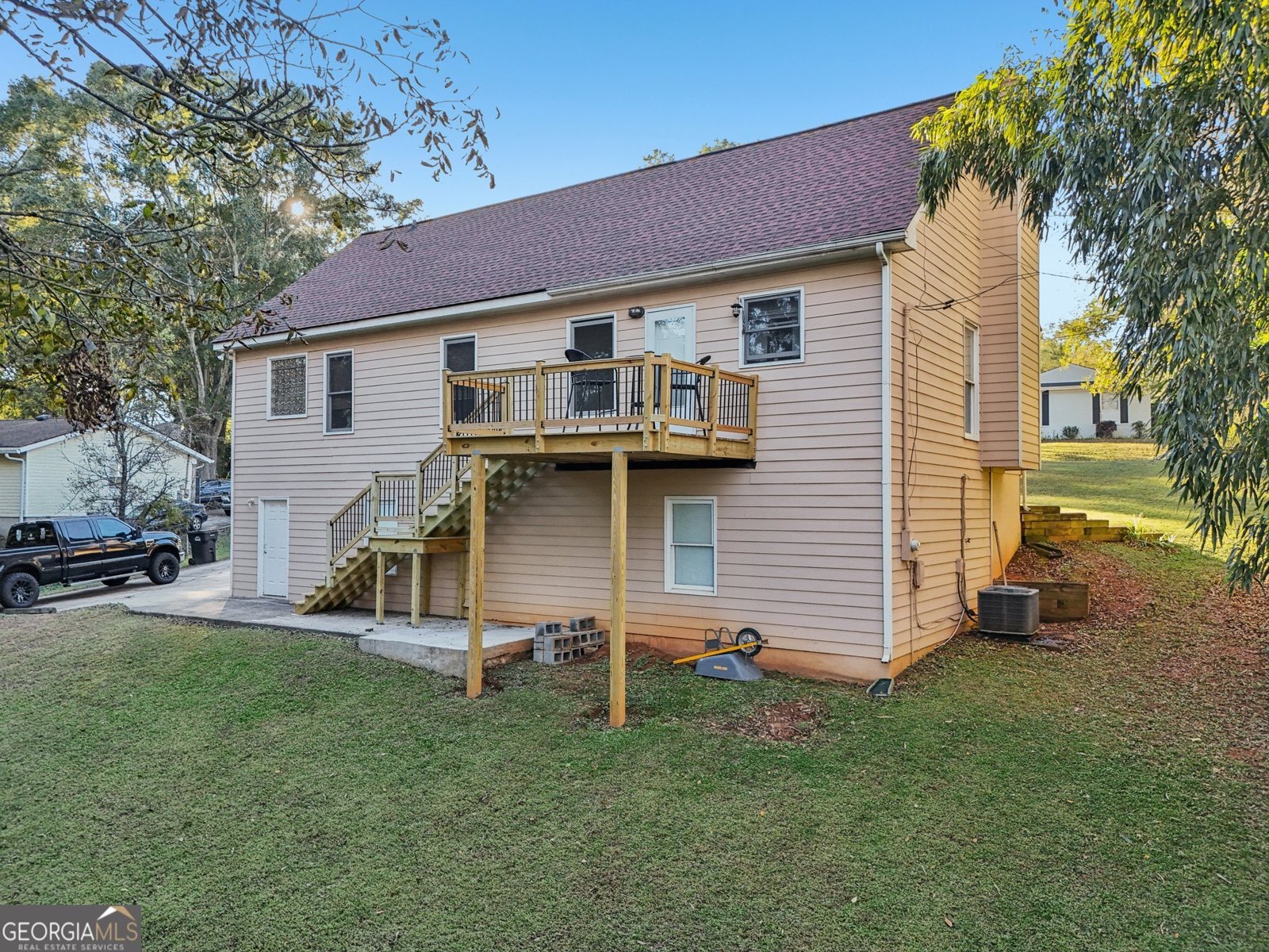 777 College Street Carrollton - 72