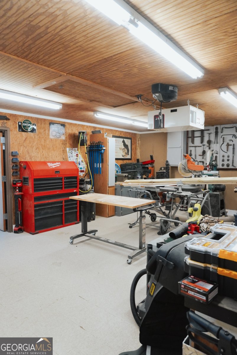 727 Cherokee Road Cedartown - 28