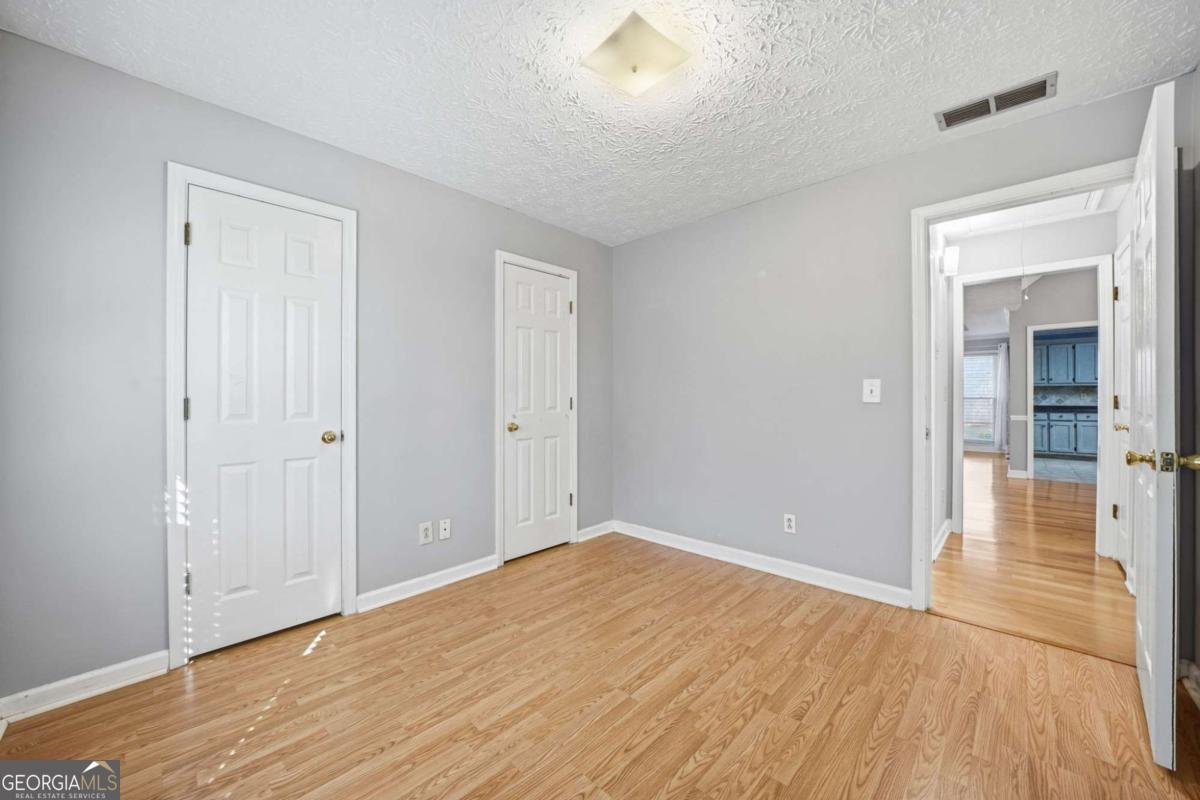 1210 BURNING BUSH Drive Loganville - 29