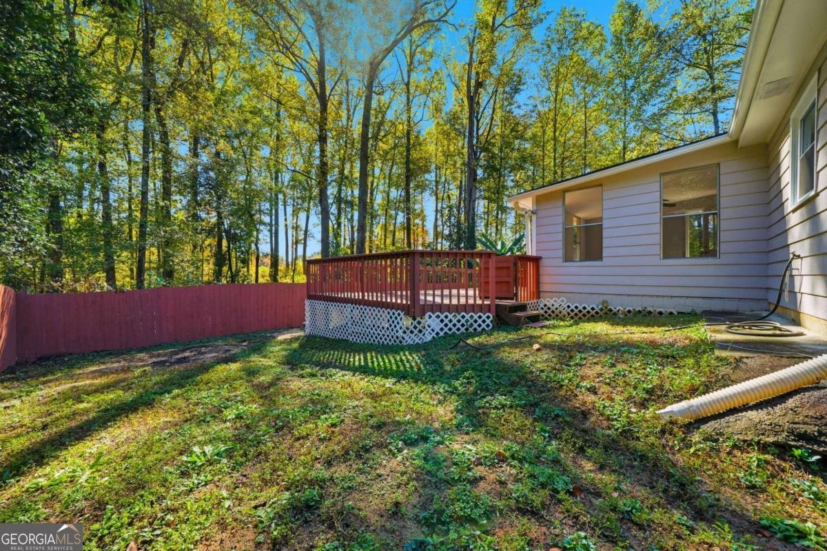 1210 BURNING BUSH Drive Loganville - 37