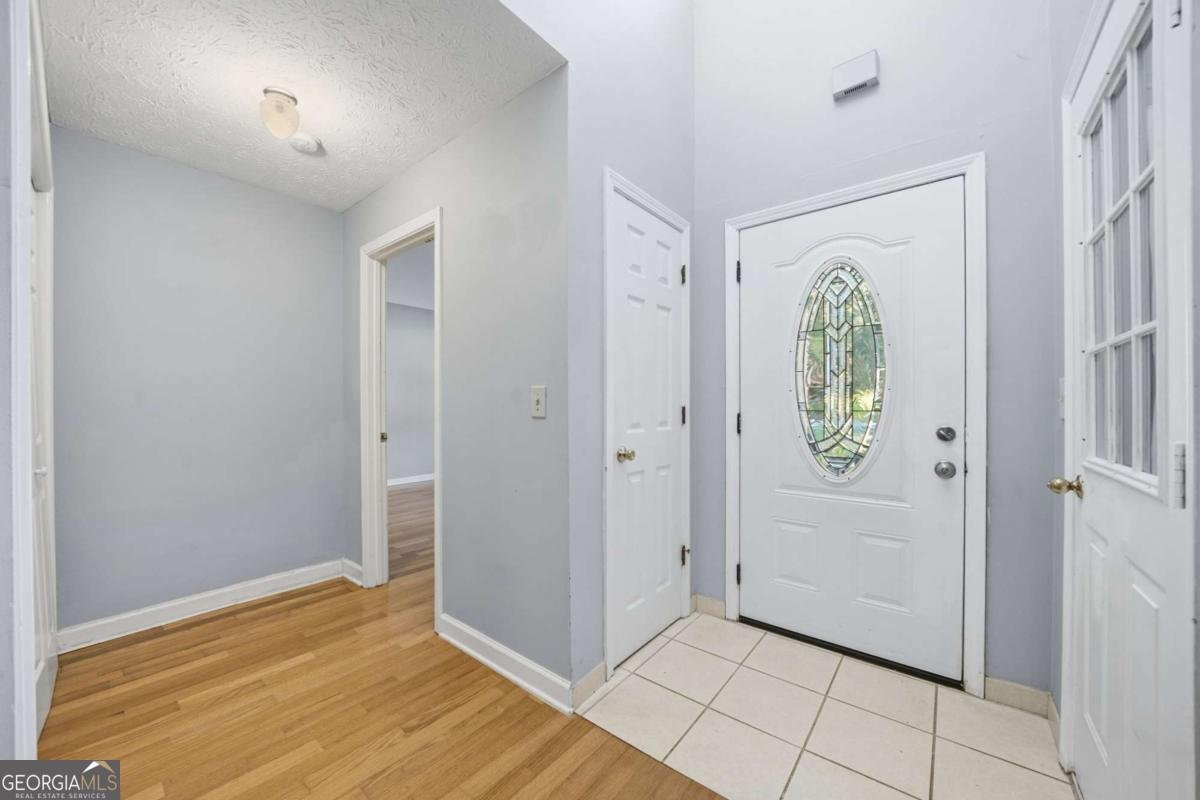 1210 BURNING BUSH Drive Loganville - 5