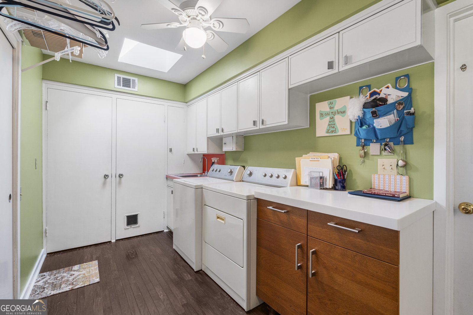 2637 Sue Mack Drive Columbus - 32