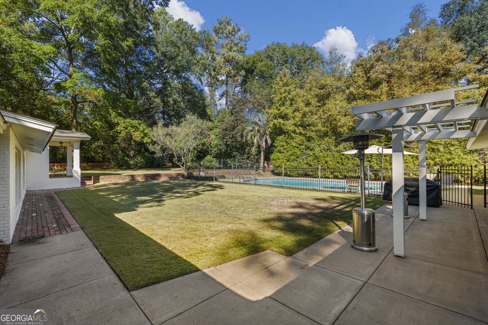 2637 Sue Mack Drive Columbus - 35